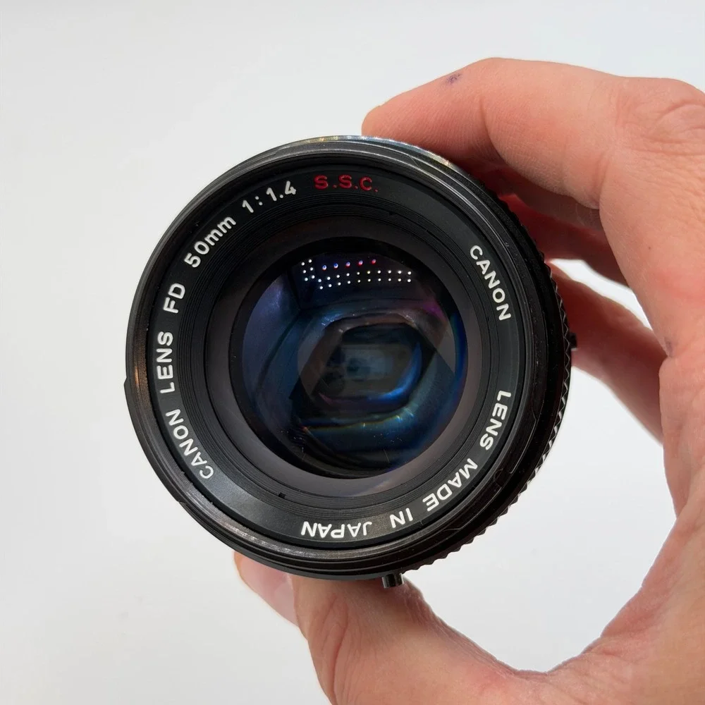 Canon FD 50mm f1.4 SSC Prime Lens Manual Focus SLR Breech Lock W/ Case Japan
